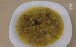 Soppsuppe med frosne champignoner