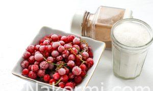 Ett enkelt recept på rödvinbärskompott till vintern Rödvinbärsämnen till vinterkompotten