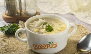Recepty na polévky: kharcho, kuřecí, krůtí, houbová