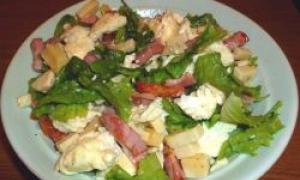 Салат з омлетом: рецепти, особливості приготування та відгуки На свято з омлету салат