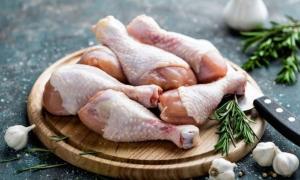 Жареные куриные ножки на сковороде рецепт с фото Голень куриная с подливкой