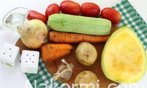 Gemüseeintopf mit Kürbis und Zucchini
