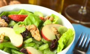 Що приготувати на Яблучний Спас: рецепти простих та смачних страв Частування з яблук на врятував