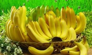 바나나 퓨레 (사진이 포함된 단계별 레시피)